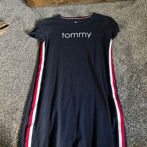 Tommy Hilfiger Dress. Super cute. Very good quality thick material. Mid-thigh